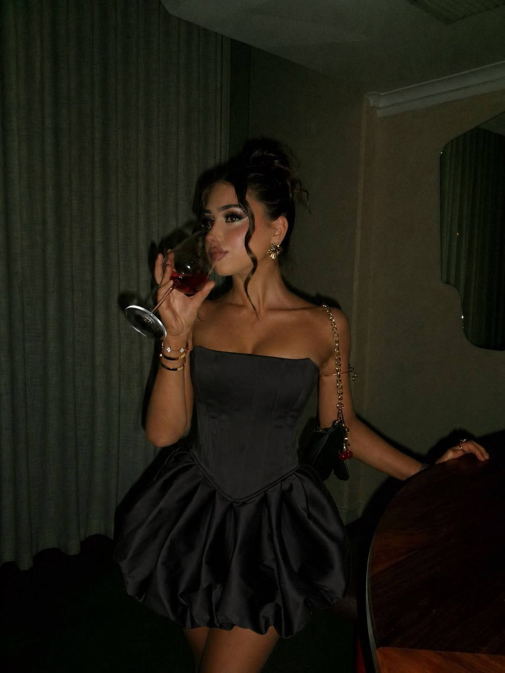 Amadora Balloon Strapless Dress